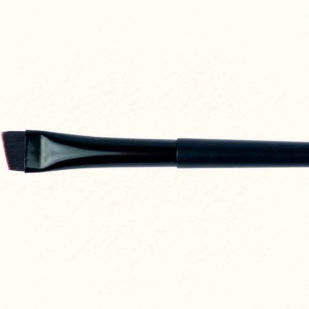 ANGLED BROW LARGE BRUSH